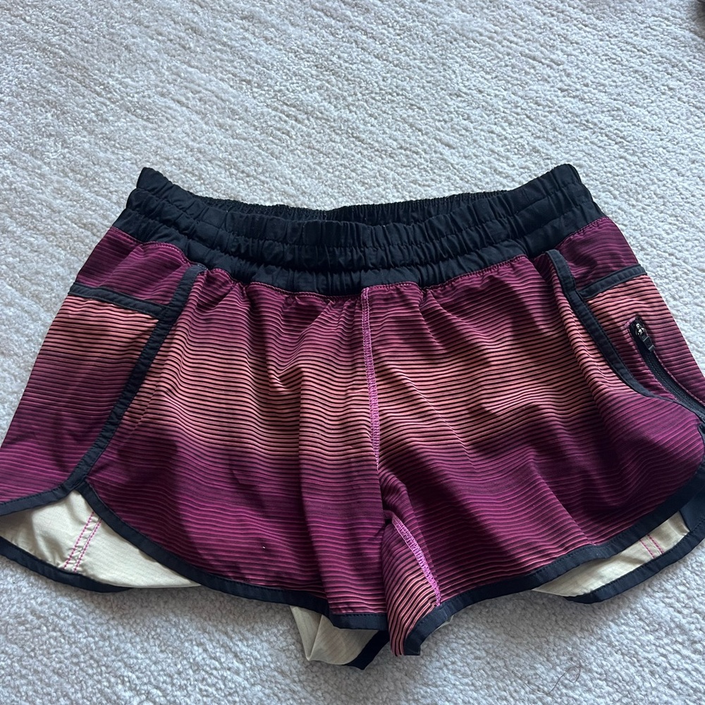Size 10 Lululemon shorts